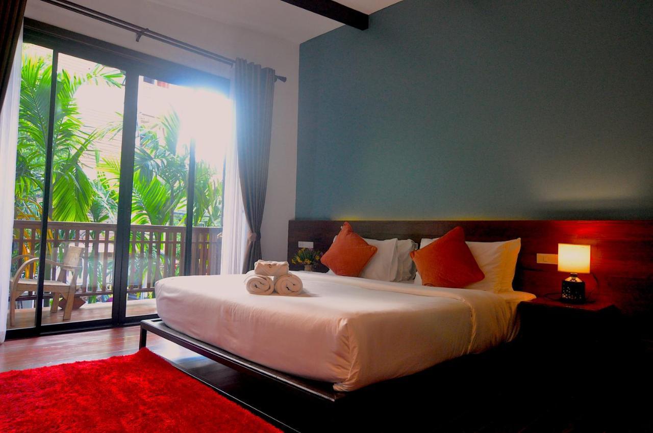 The Eight Ratvithi House Hotell Chiang Mai Exteriör bild